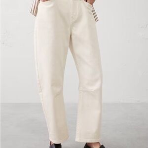 Banana Republic Barrel Mid-Rise Jeans Ecru